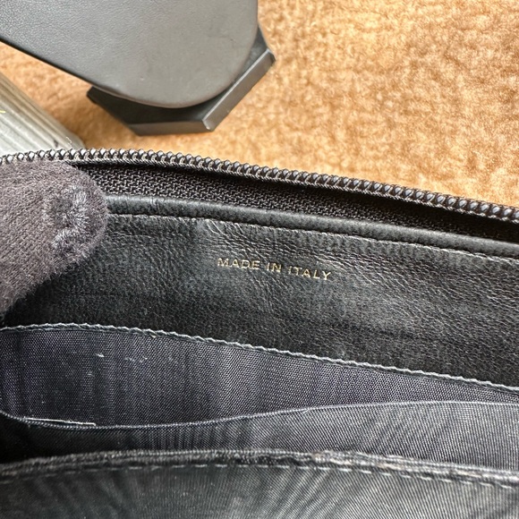 Authentic Chanel Wallet - Picture 13 of 17